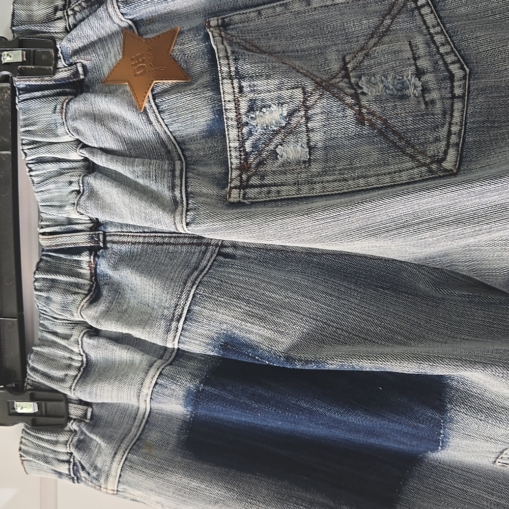 Oli & Hali Patchwork Distressed Jeans EUC - Picture 8 of 12